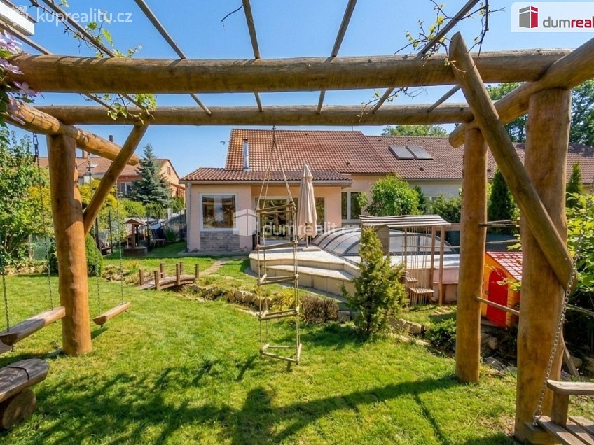 Prodej  rodinného domu 125 m^2 U háječku, Nučice 