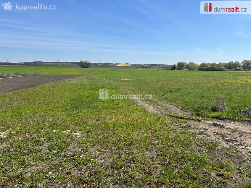 Prodej  stavebního pozemku 662 m^2 Bělušice, Bělušice 