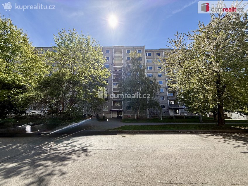 Pronájem bytu 1+1 40 m^2 Mirotická, Praha 4 