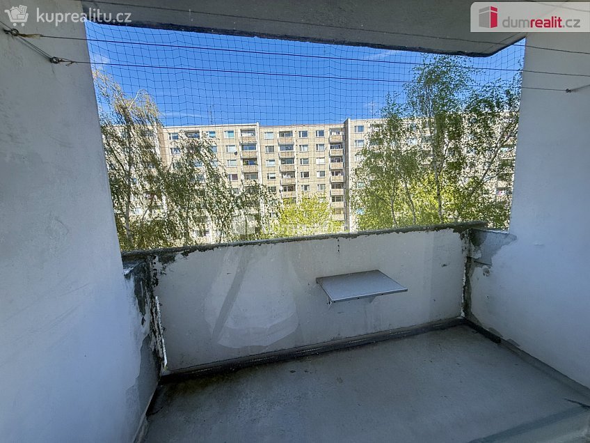 Pronájem bytu 1+1 40 m^2 Mirotická, Praha 4 