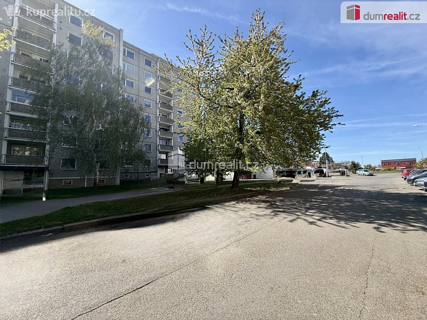 Pronájem bytu 1+1 40 m^2 Mirotická, Praha 4 