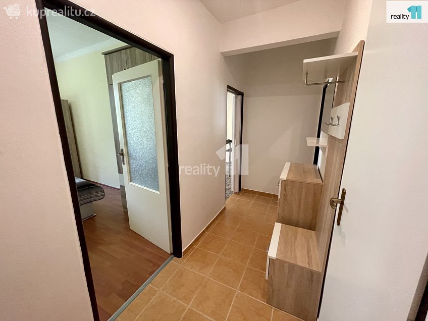 Prodej bytu 2+kk 37 m^2 Zoubkova, Praha 5 