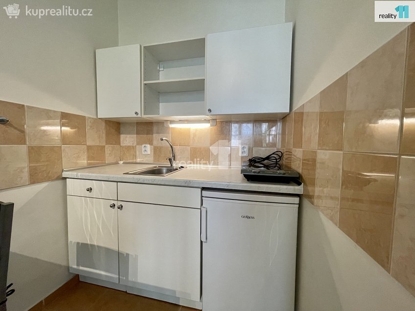 Prodej bytu 2+kk 37 m^2 Zoubkova, Praha 5 