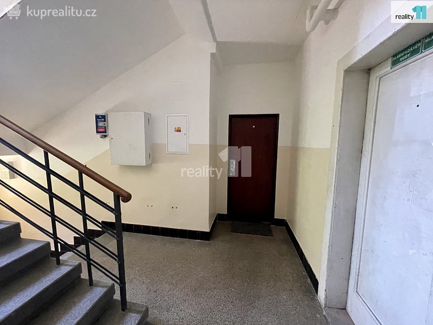 Prodej bytu 2+kk 37 m^2 Zoubkova, Praha 5 