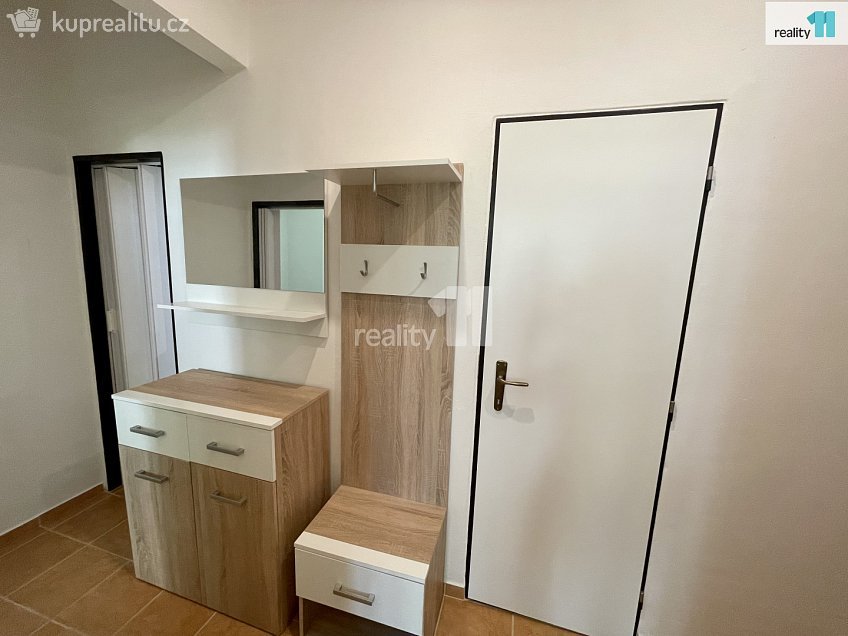 Prodej bytu 2+kk 37 m^2 Zoubkova, Praha 5 