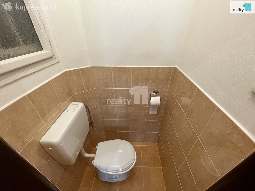 Prodej bytu 2+kk 37 m^2 Zoubkova, Praha 5 