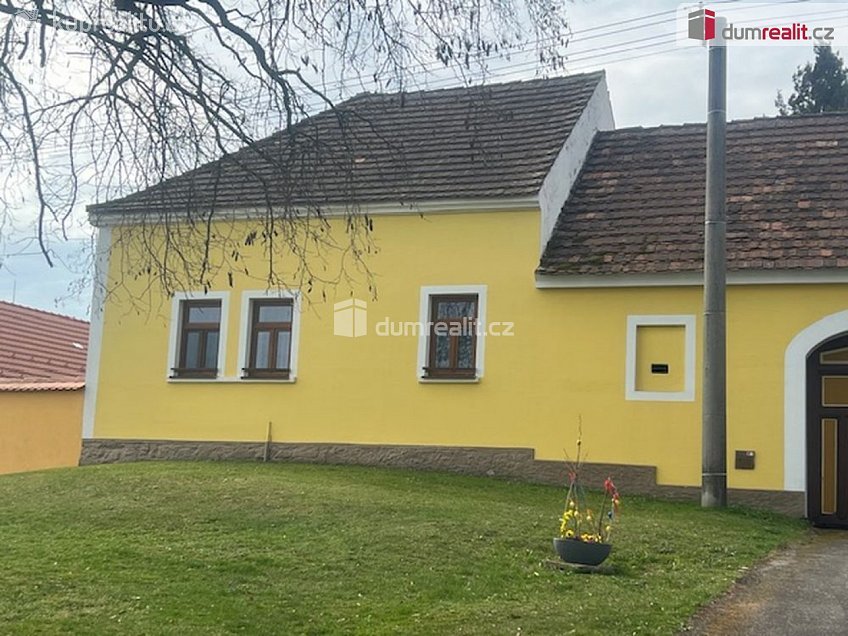 Prodej  usedlosti 1618 m^2 Hartmanice, Hartmanice 