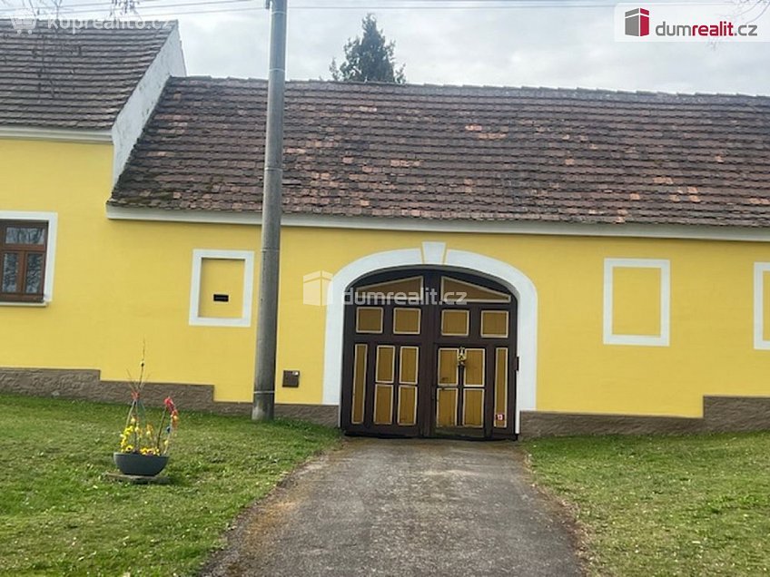 Prodej  usedlosti 1618 m^2 Hartmanice, Hartmanice 