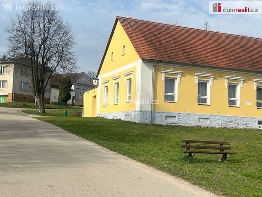 Prodej  usedlosti 1618 m^2 Hartmanice, Hartmanice 