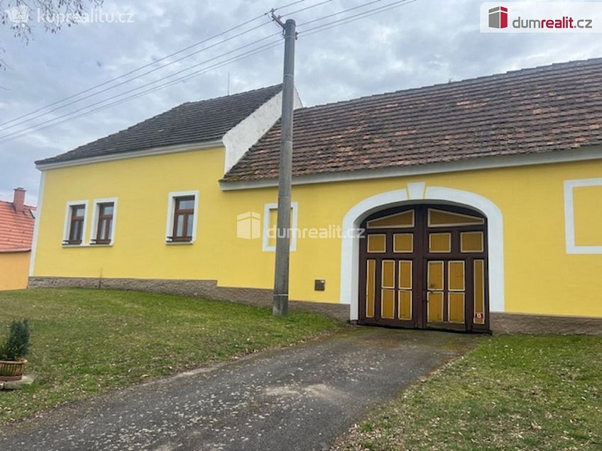 Prodej  usedlosti 1618 m^2 Hartmanice, Hartmanice 