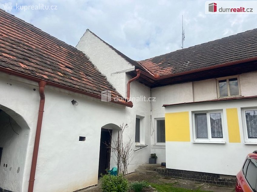 Prodej  usedlosti 1618 m^2 Hartmanice, Hartmanice 