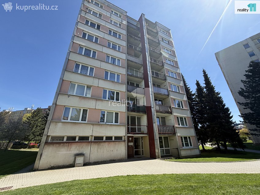 Prodej bytu 4+1 77 m^2 Lužická, Humpolec 