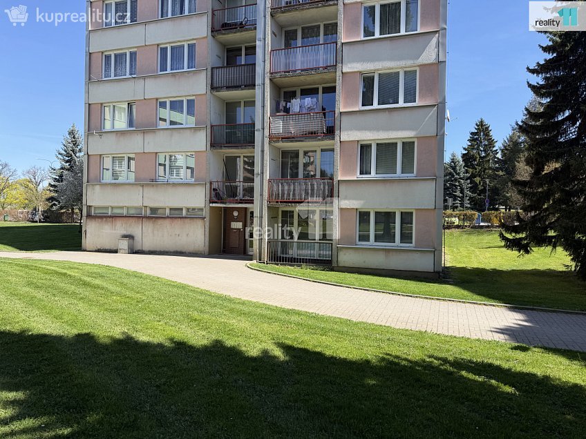 Prodej bytu 4+1 77 m^2 Lužická, Humpolec 