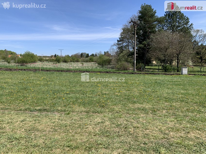 Prodej  stavebního pozemku 1126 m^2 Všeradice, Všeradice 