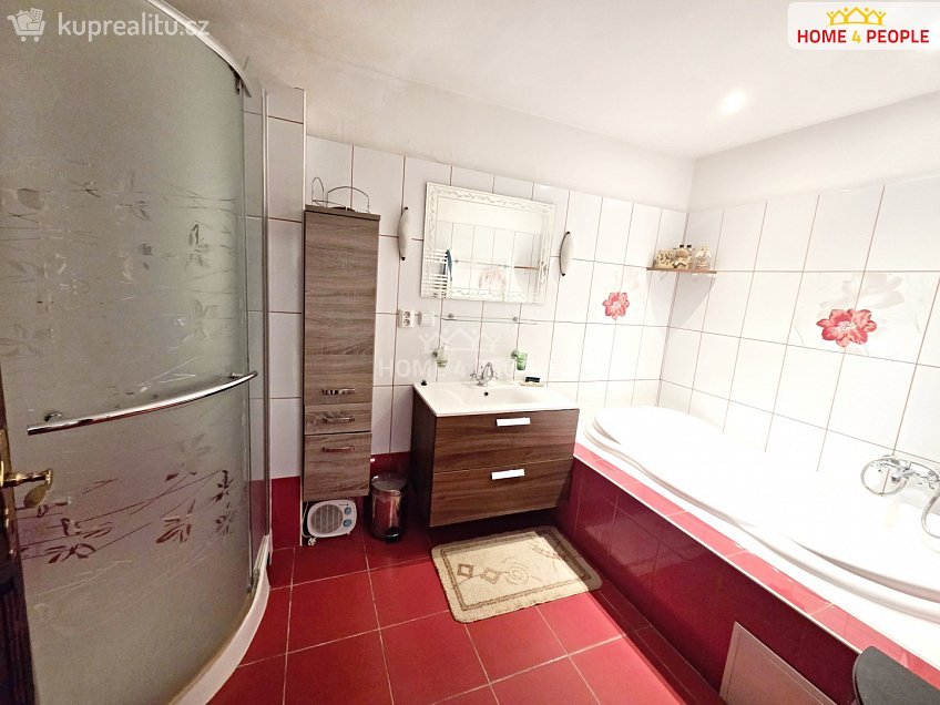 Prodej  rodinného domu 96 m^2 Brněnská, Opatovice 