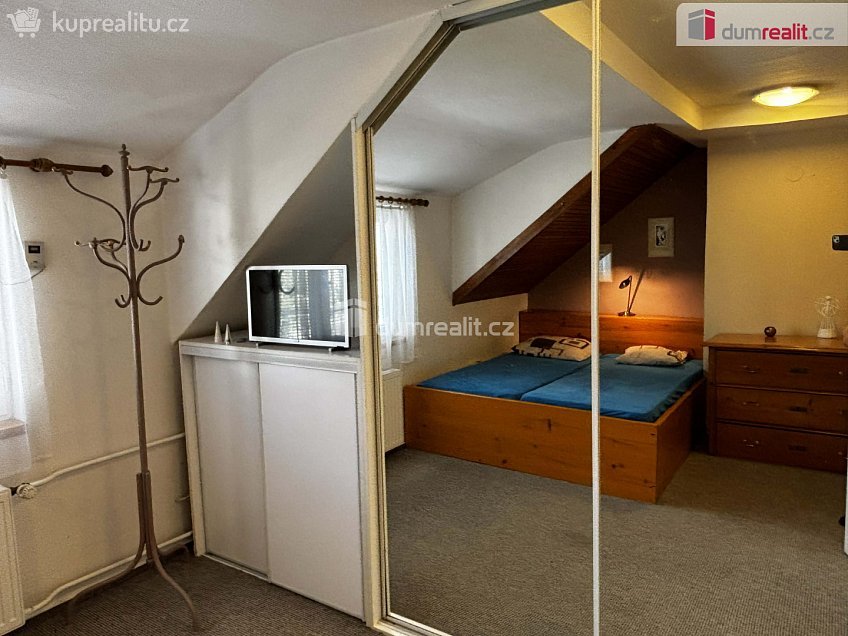 Pronájem bytu 3+kk 76 m^2 Výsluní, Luhačovice 