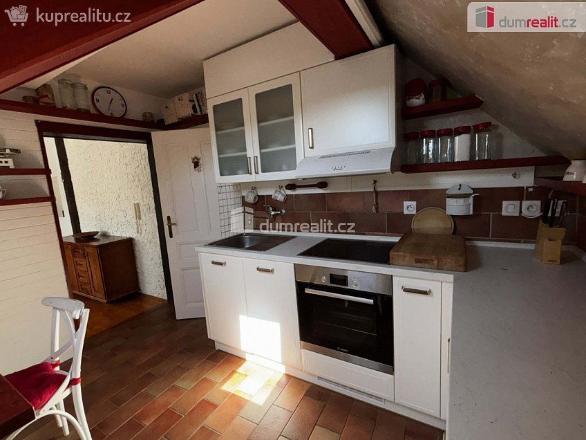 Pronájem bytu 3+kk 76 m^2 Výsluní, Luhačovice 