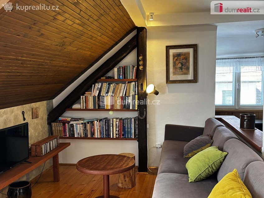 Pronájem bytu 3+kk 76 m^2 Výsluní, Luhačovice 