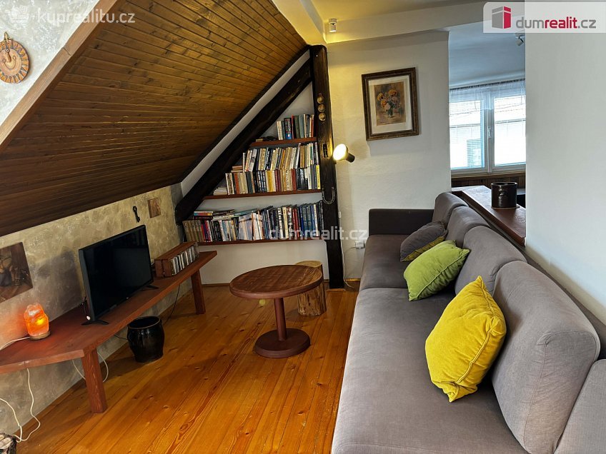 Pronájem bytu 3+kk 76 m^2 Výsluní, Luhačovice 