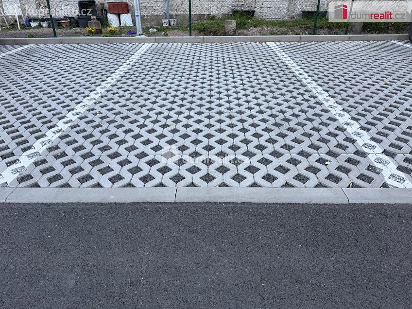 Pronájem bytu 2+kk 48 m^2 Rolavská, Karlovy Vary 