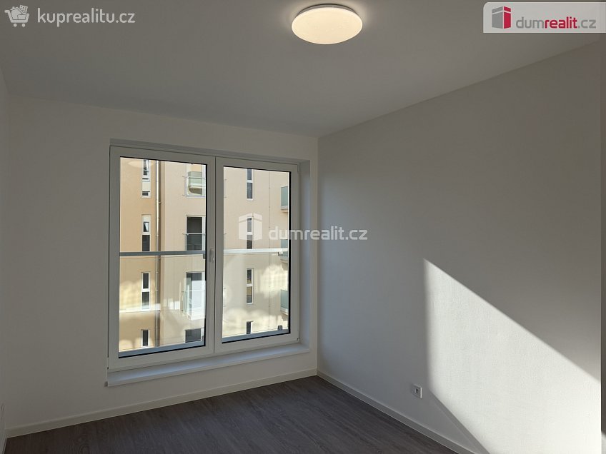 Pronájem bytu 2+kk 48 m^2 Rolavská, Karlovy Vary 