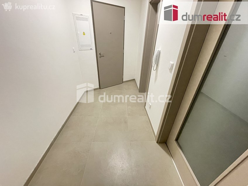 Pronájem bytu 2+kk 52 m^2 5. května, Kolín 