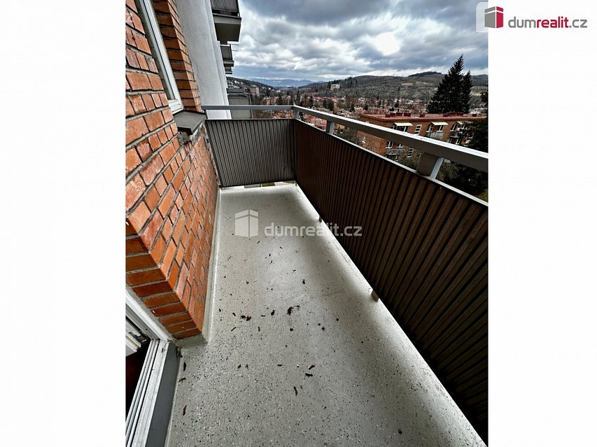 Pronájem bytu 2+1 72 m^2 třída Tomáše Bati, Zlín 