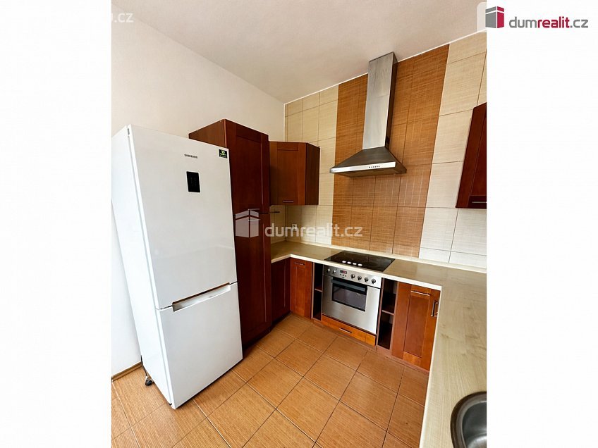 Pronájem bytu 2+1 72 m^2 třída Tomáše Bati, Zlín 