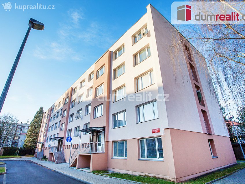 Pronájem bytu 1+1 38 m^2 J. Plachty, České Budějovice 