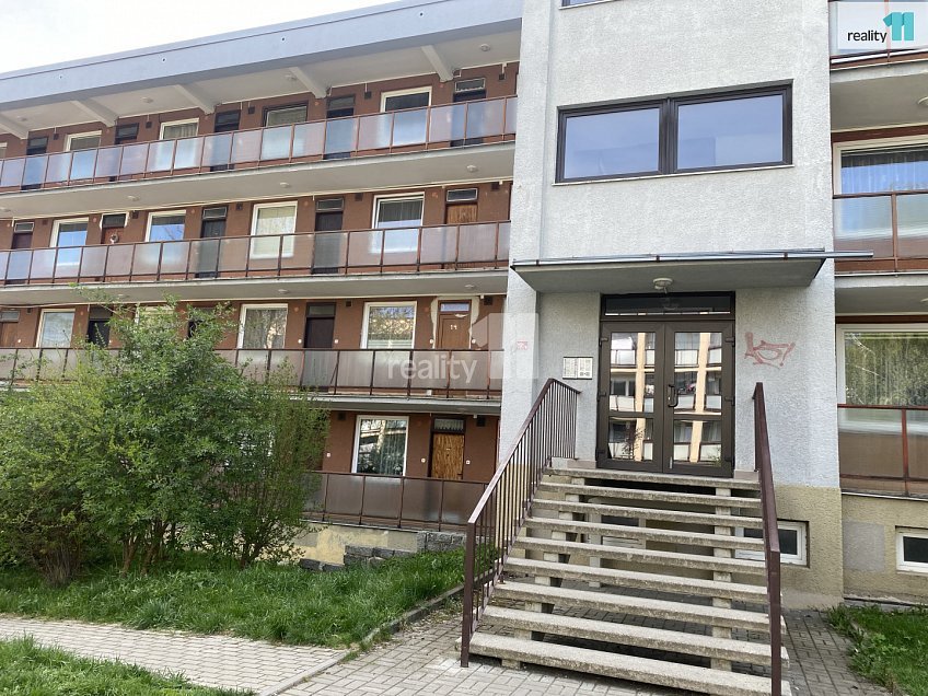 Pronájem bytu 1+1 47 m^2 Gen. Kholla, Příbram 