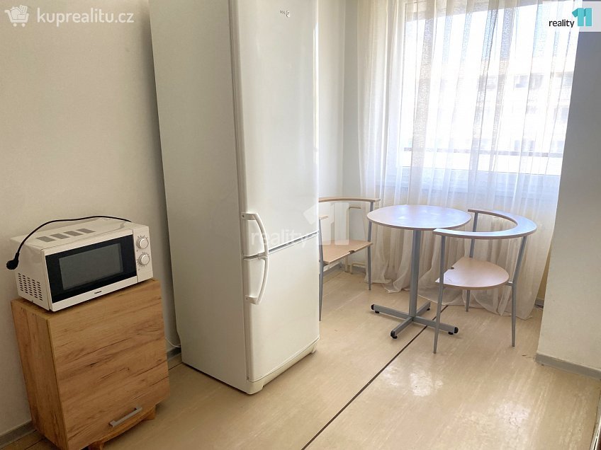 Pronájem bytu 1+1 47 m^2 Gen. Kholla, Příbram 