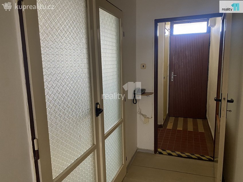 Pronájem bytu 1+1 47 m^2 Gen. Kholla, Příbram 