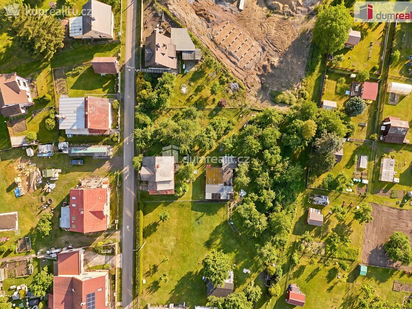 Prodej  rodinného domu 923 m^2 Plesná, Plesná 