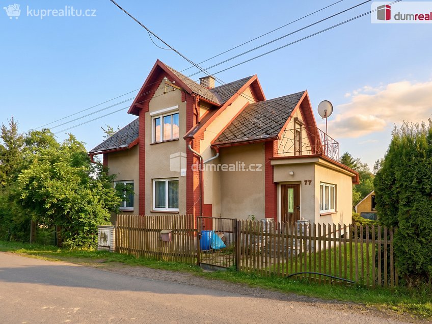 Prodej  rodinného domu 923 m^2 Plesná, Plesná 