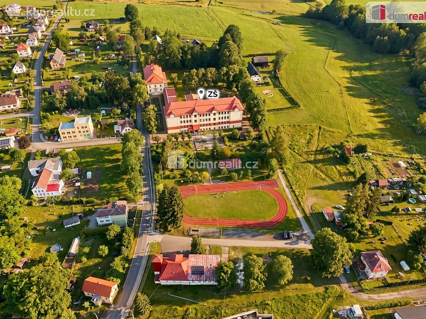 Prodej bytu 4+1 79 m^2 5. května, Plesná 