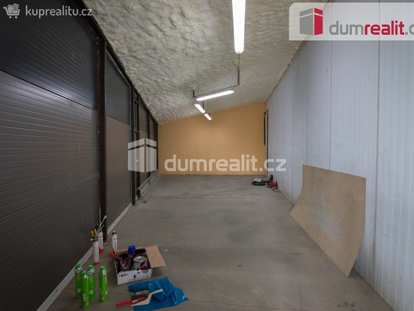 Pronájem  skladu 49 m^2 Stavební, Poděbrady 