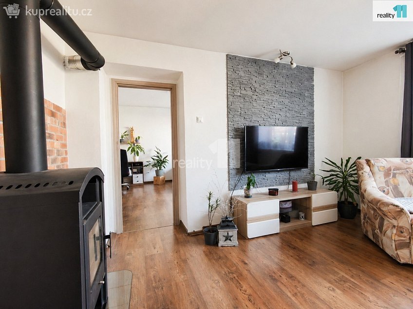 Prodej  rodinného domu 206 m^2 Křičeň, Křičeň 