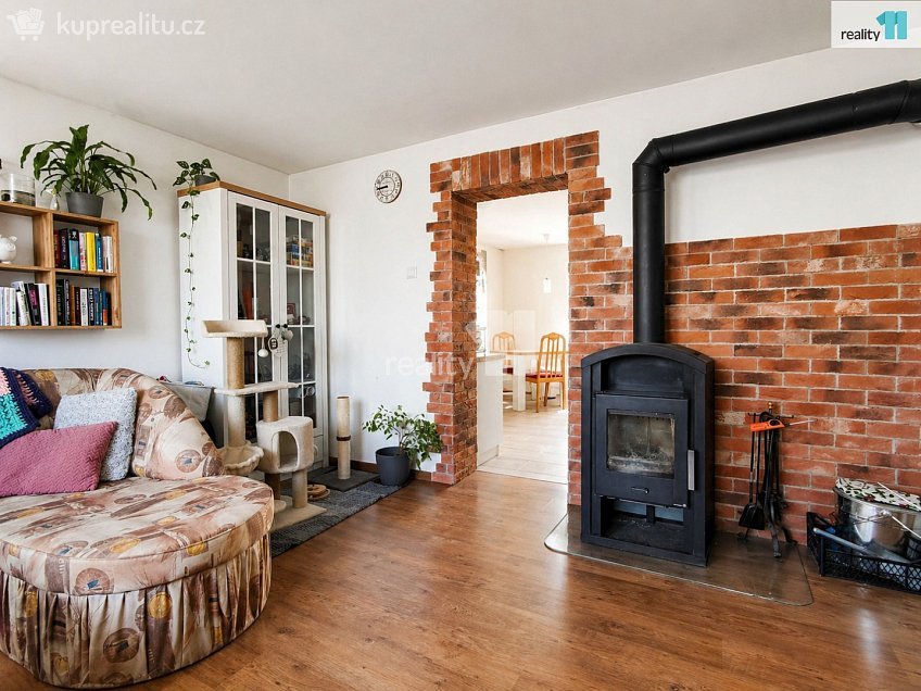 Prodej  rodinného domu 206 m^2 Křičeň, Křičeň 