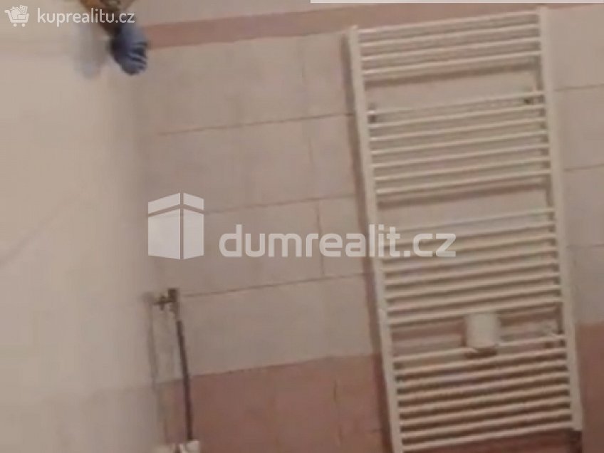 Pronájem bytu 2+1 60 m^2 Pilská, Praha 14 