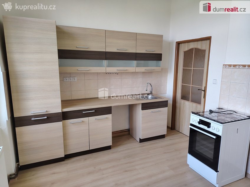 Pronájem bytu 3+1 106 m^2 Purkyňova, Děčín 