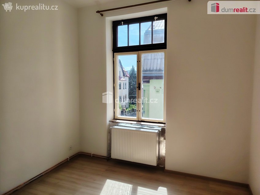 Pronájem bytu 3+1 106 m^2 Purkyňova, Děčín 