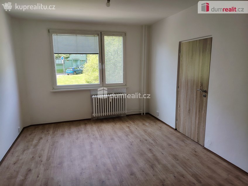 Pronájem bytu 3+1 72 m^2 U Tvrze, Děčín 