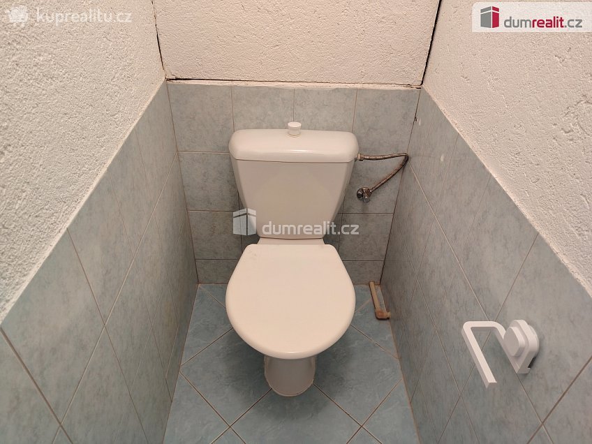 Pronájem bytu 3+1 72 m^2 U Tvrze, Děčín 