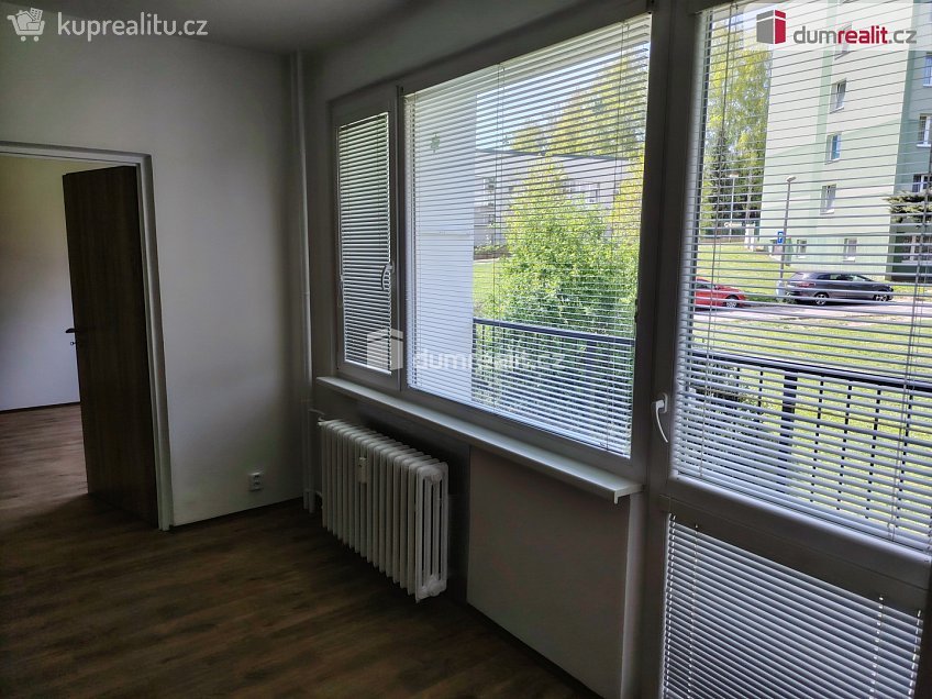 Pronájem bytu 3+1 72 m^2 U Tvrze, Děčín 