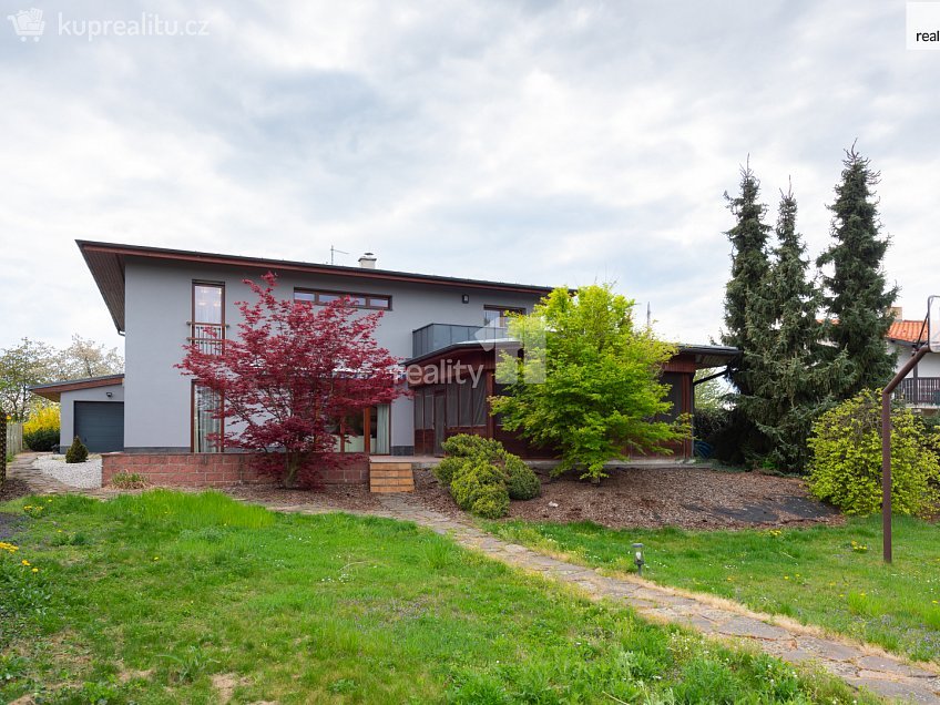 Prodej  rodinného domu 432 m^2 K Hájku, Praha-Královice 