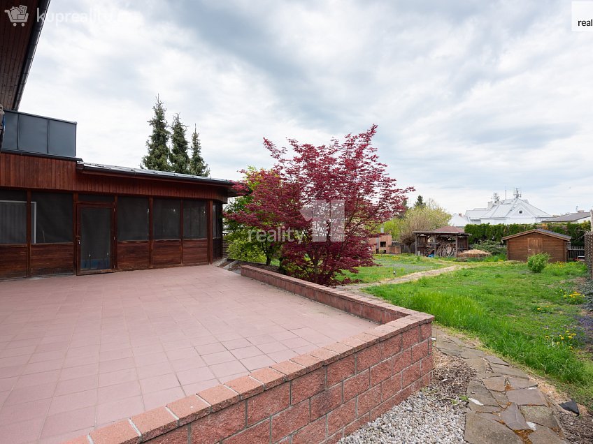 Prodej  rodinného domu 432 m^2 K Hájku, Praha-Královice 