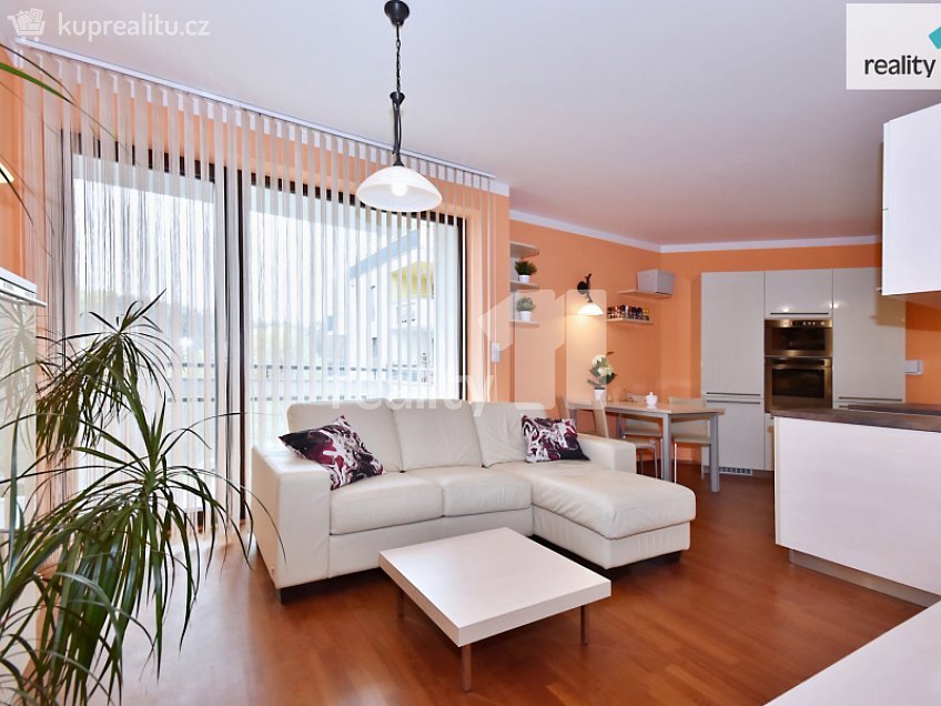 Prodej bytu 4+kk 93 m^2 Nademlejnská, Praha 9 