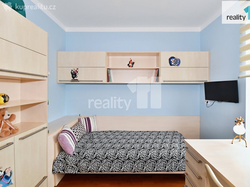 Prodej bytu 4+kk 93 m^2 Nademlejnská, Praha 9 