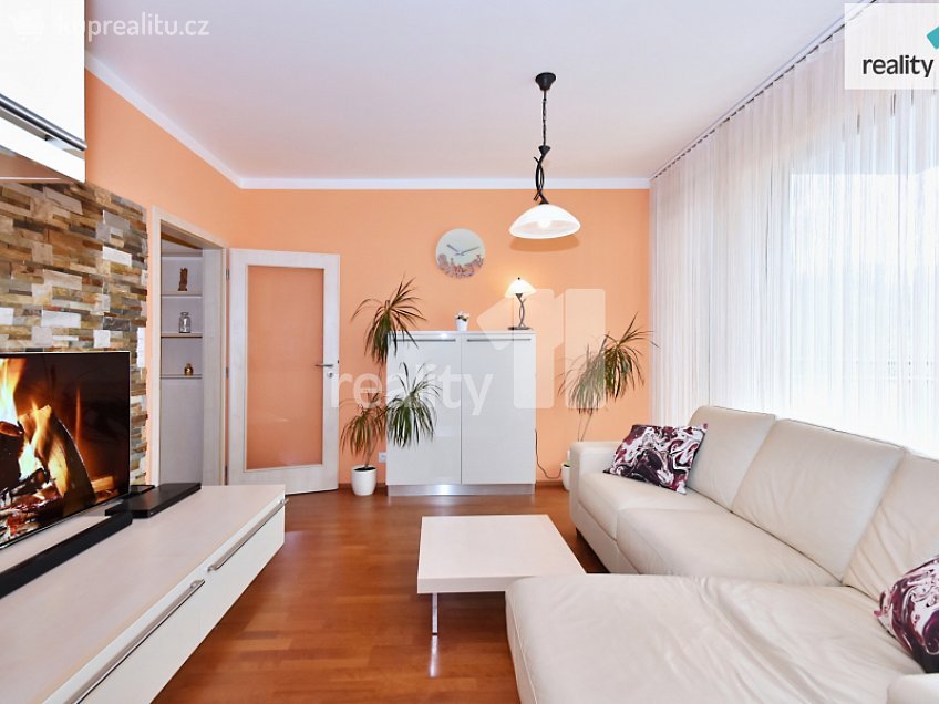 Prodej bytu 4+kk 93 m^2 Nademlejnská, Praha 9 