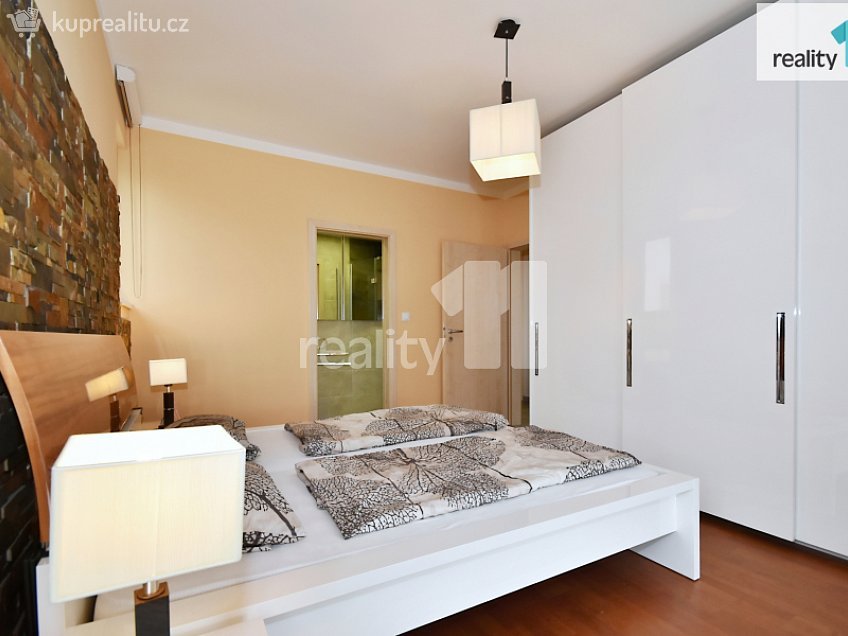 Prodej bytu 4+kk 93 m^2 Nademlejnská, Praha 9 